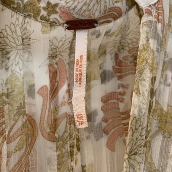 NWT|| FINAL SALE 🎉FREE PEOPLE BOHO, EASY TO WEAR, CASUAL - Picture 5 of 6